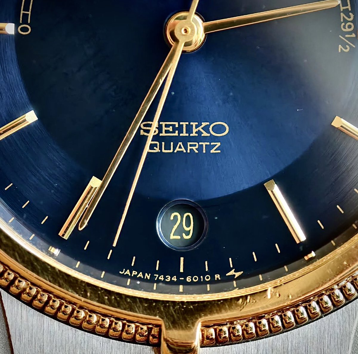 woachtung's tweet photo. Seiko Moonphase (1984) 🌔
#seiko #vintage https://t.co/NSYeKkcd81