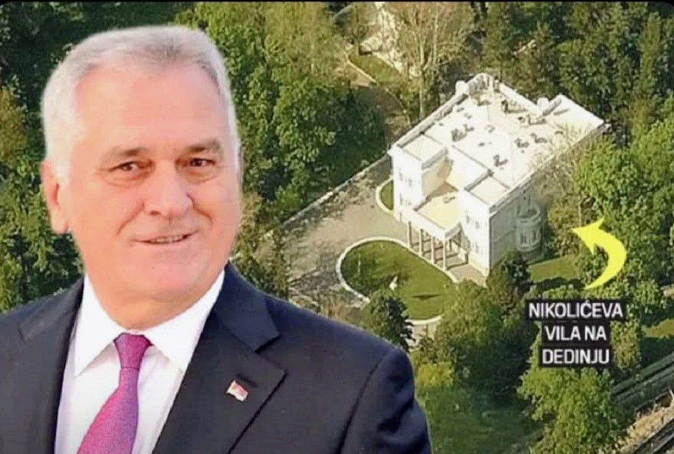 Užička 23 nije adresa, to je dijagnoza naše države. 
Čovek koji ne radi ništa, živi u skupocenoj vili koja nije njegova, a plaćaju je ljudi koji ga ne podnose. 

Toma Nikolić - najskuplji spomenik sopstvenoj besramnosti...
