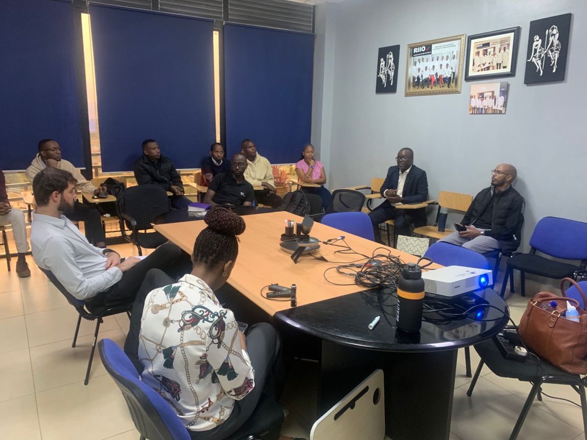 RIIO School of Ophthalmology tweet media