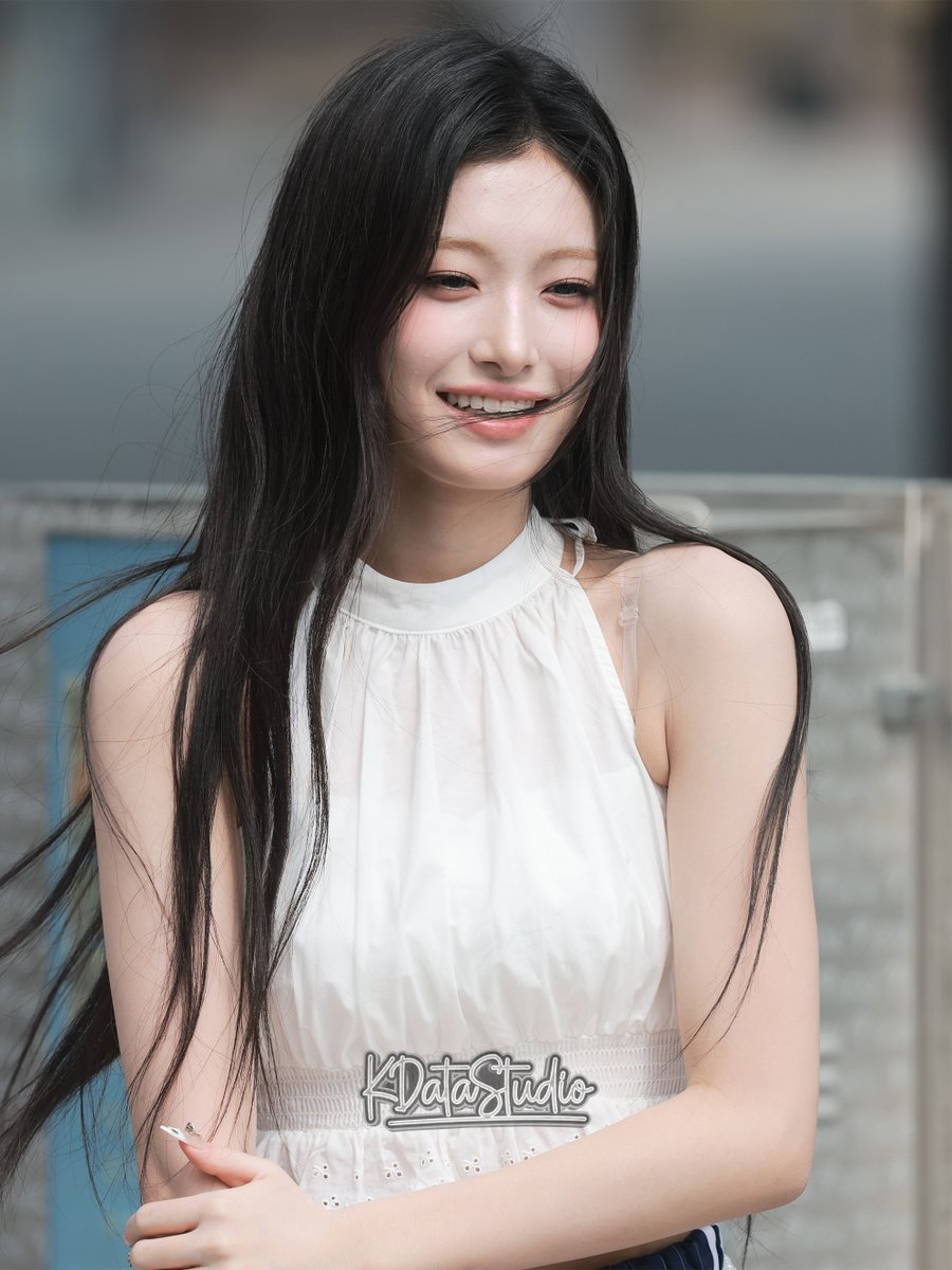 KDataStudio tweet media