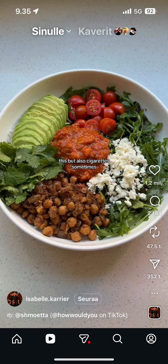 irl girl tweet media