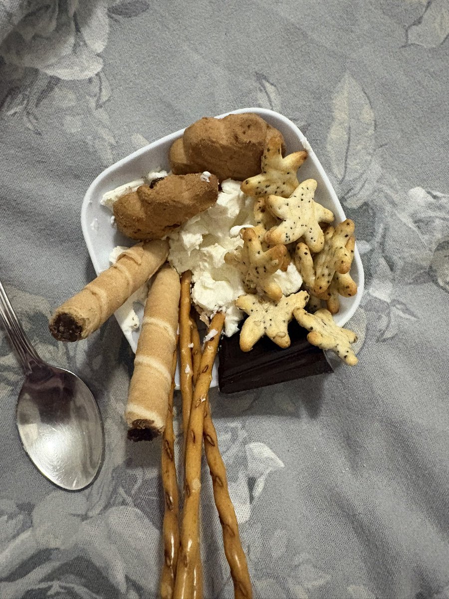 › › › Riri — shedtwt tweet media