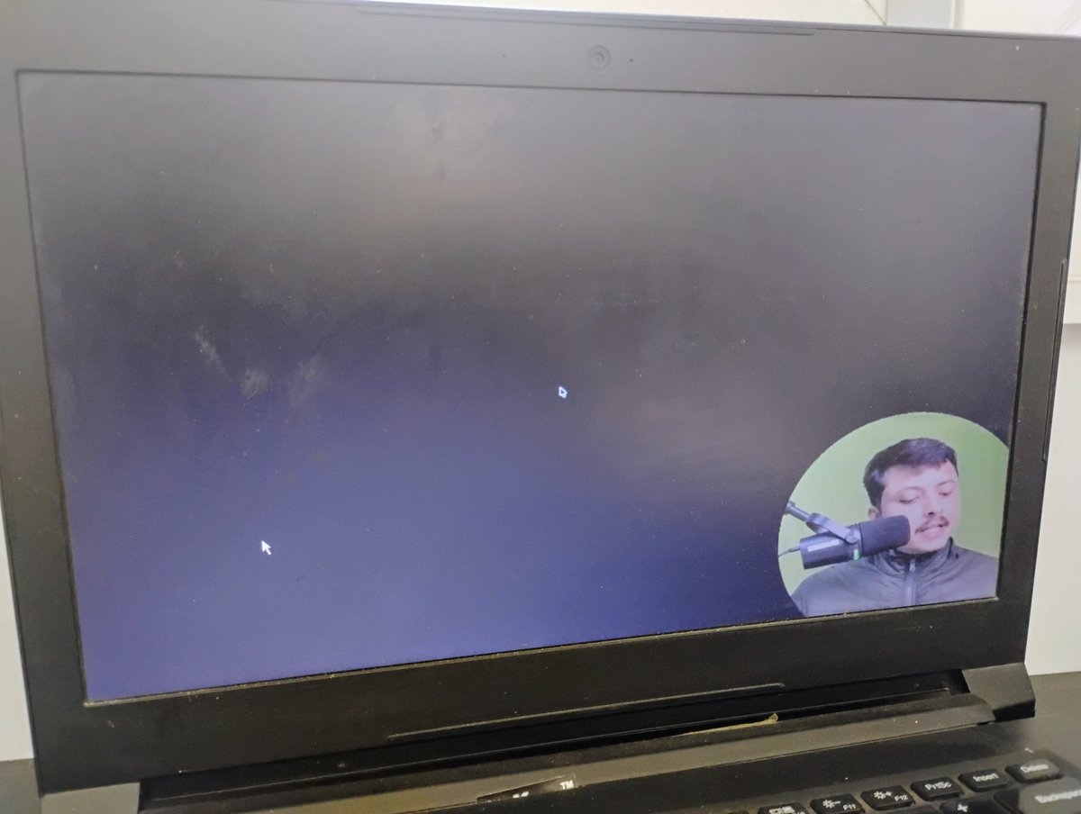 Div.html tweet media