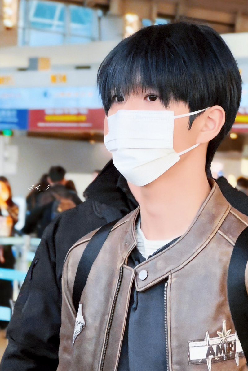 🍞SA J tweet media