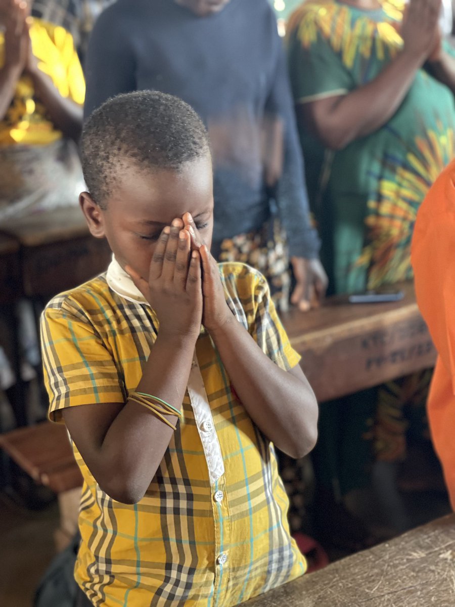 Mutabani Wa Daudi tweet media