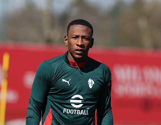 Milan Posts tweet media