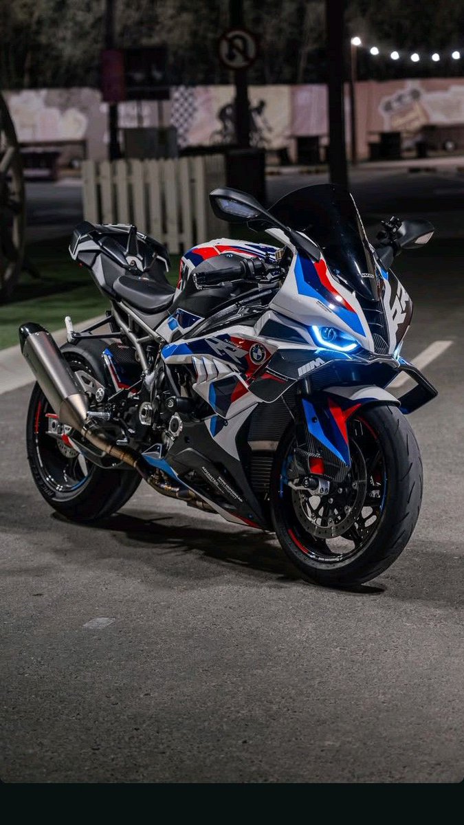 ft.sujith_nani_ tweet media