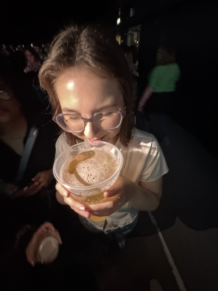 leonie ౨ৎ tweet media