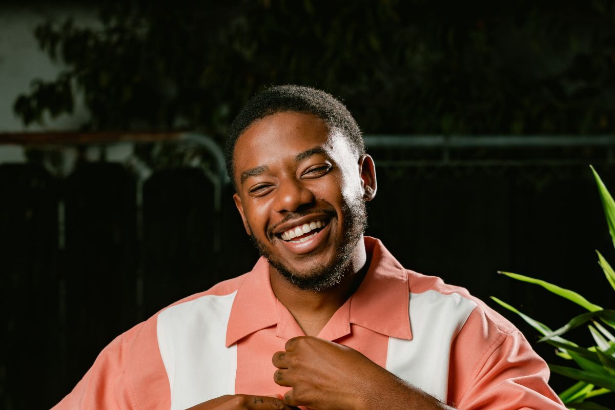 Boston 87.7 FM tweet media