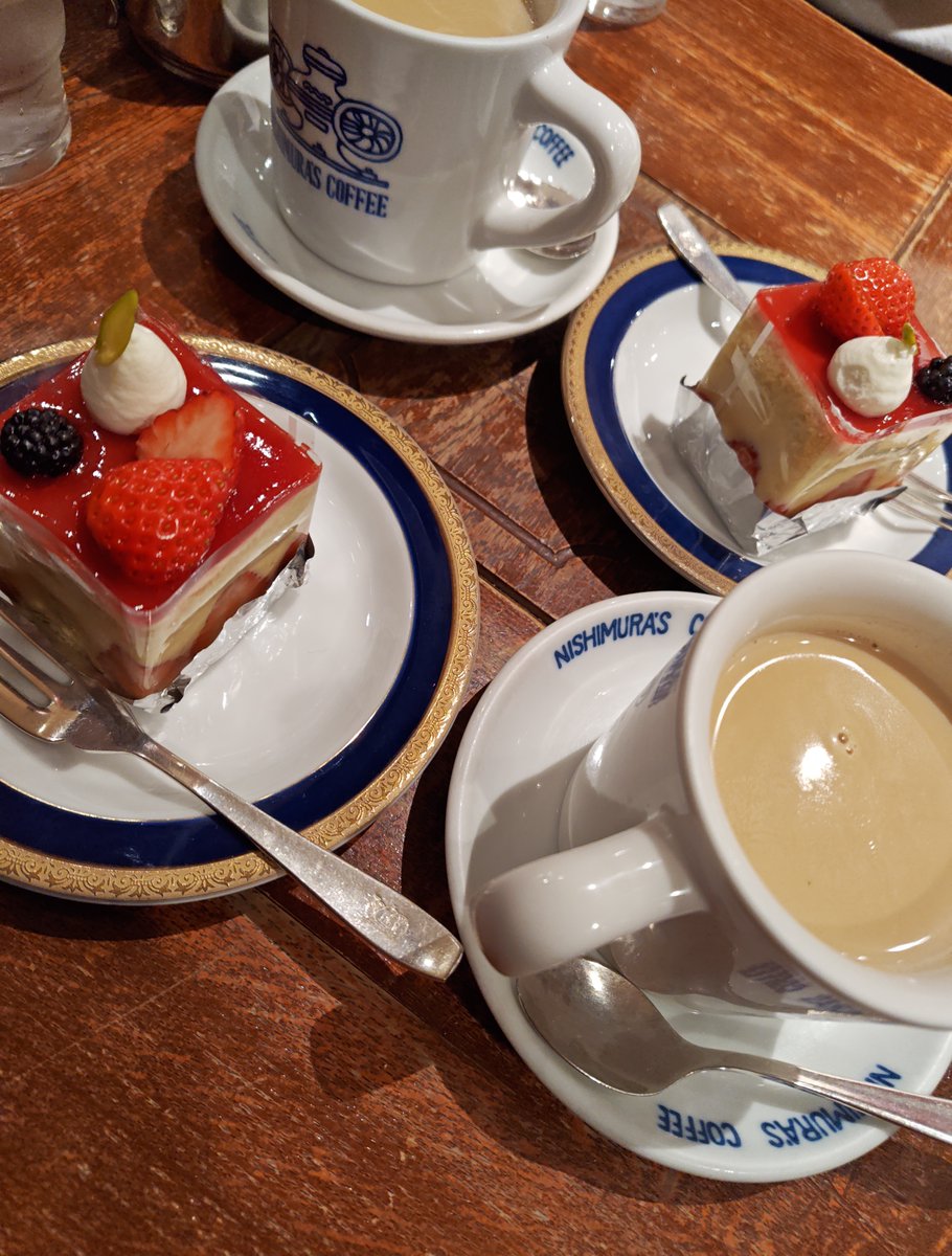 神戸にきたのでにしむら珈琲店で休憩☕