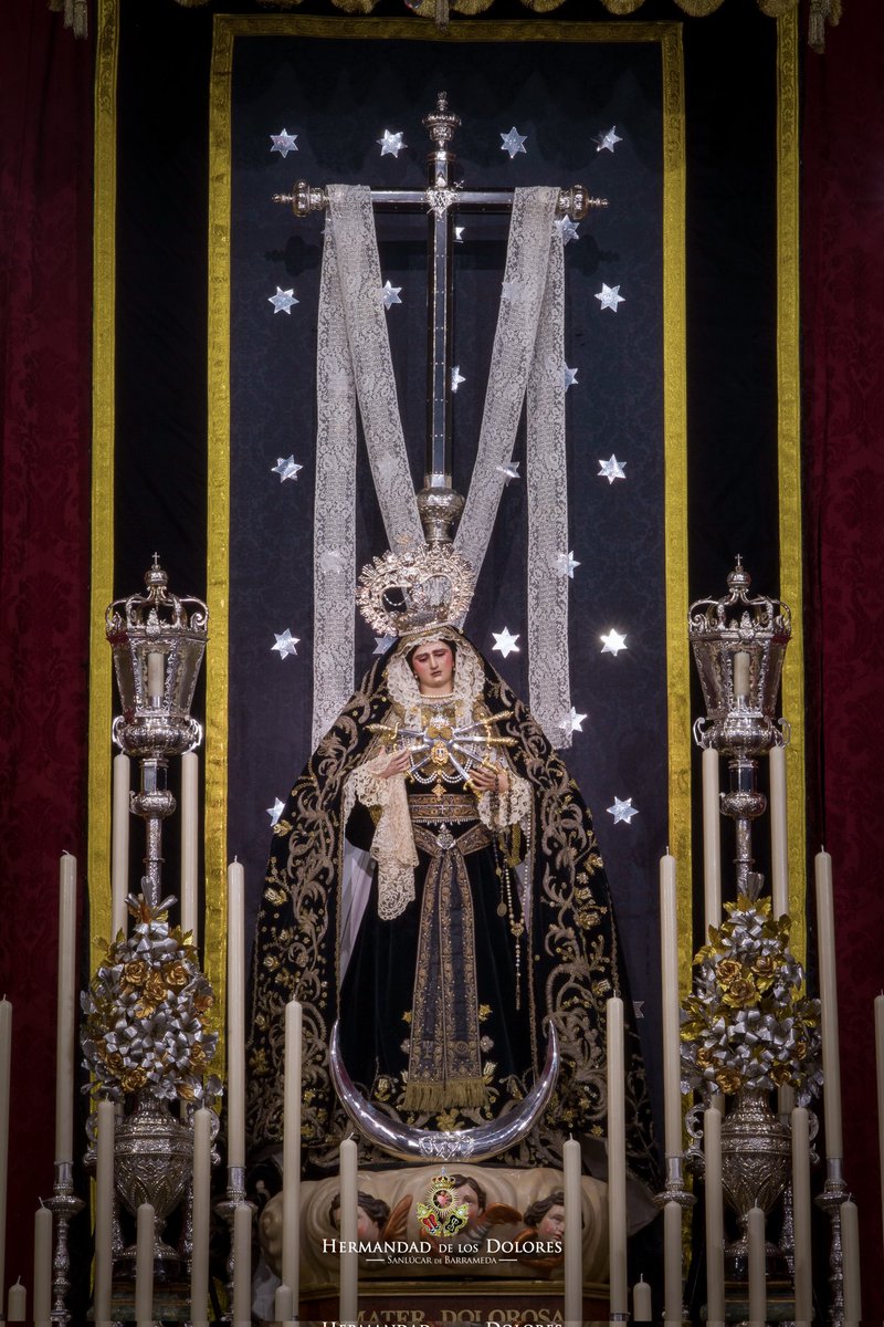 Hdadolores's tweet photo. Hoy, como desde hace siglos, en el quinto viernes de Cuaresma, da comienzo el Solemne Septenario Doloroso en honor de Nuestra Señora de los Dolores Coronada. Dichos cultos se iniciarán a las 20:30 horas con el rezo de la Corona Dolorosa.
 
🔗https://t.co/nQWGuZaS9e https://t.co/nhKHCR2GK5