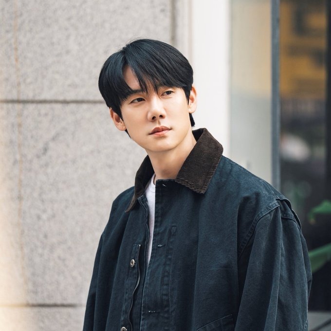 USE ' HEY / ✉️ ' - ENGLISH ONLY tweet media