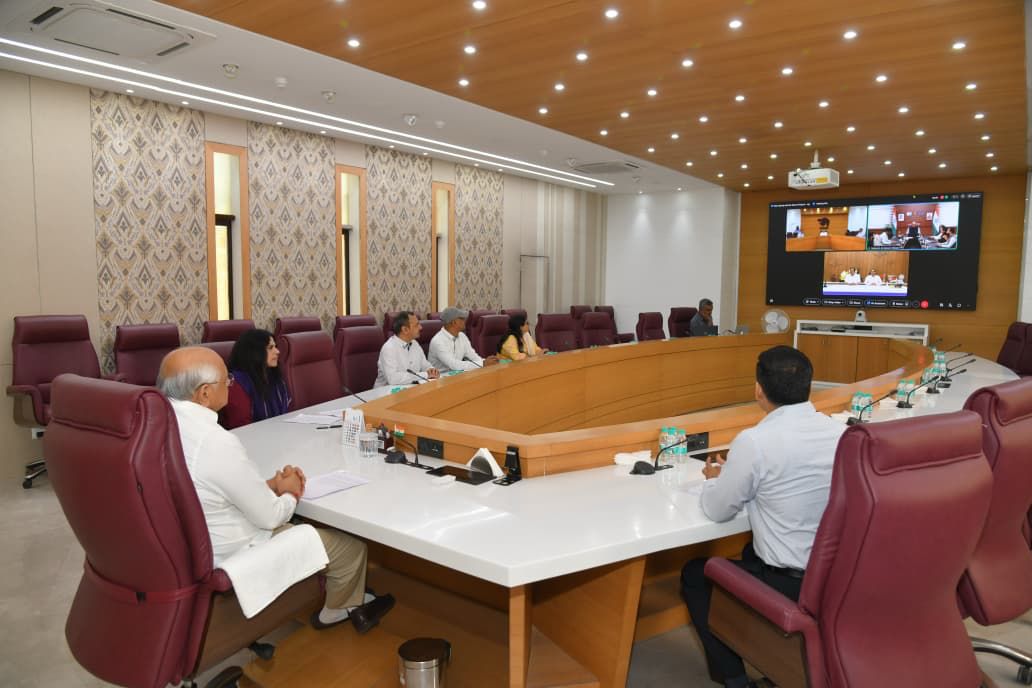 CMO Gujarat tweet media