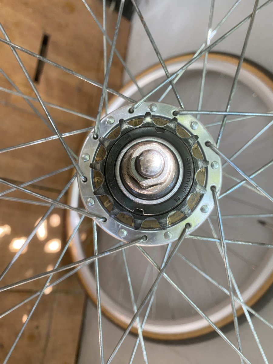 Pedagang Bekasi tweet media