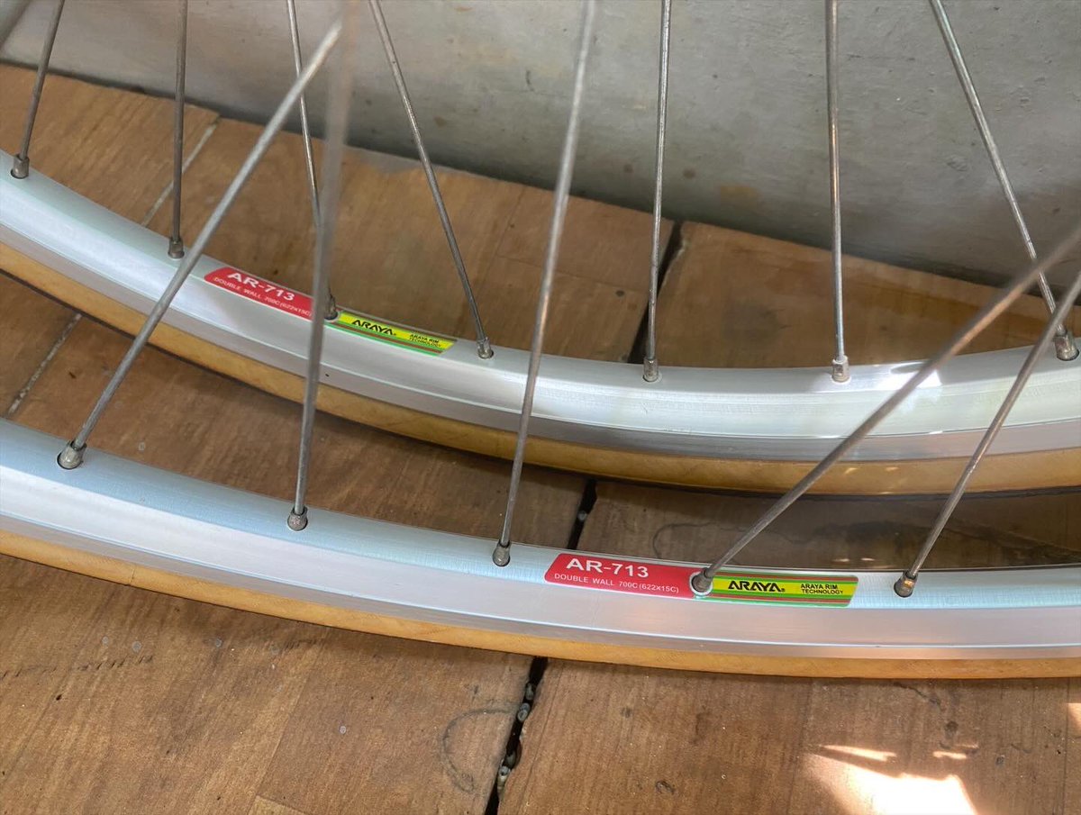 Pedagang Bekasi tweet media