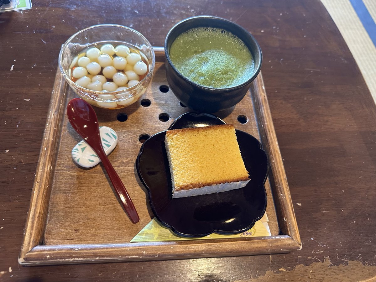 らくだ tweet media