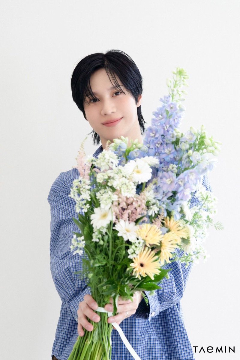 TAEMIN BASE tweet media