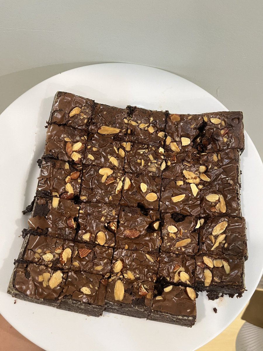 ͏͏ؘhezz tweet media