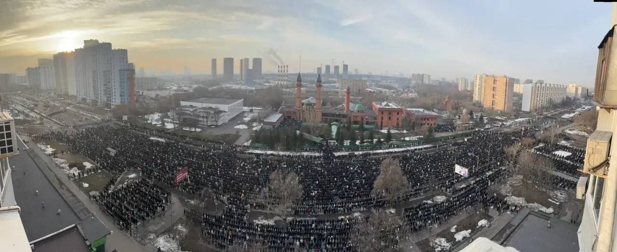 Jay in Kyiv tweet media