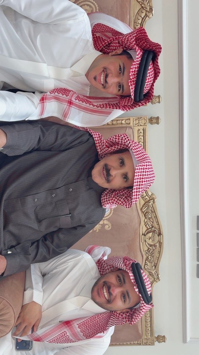 mohessa_tm's tweet photo. #عيد_الفطر_١٤٤٧ه 
#كل_عام_وأنتم_بخير 
#حائل 
مقتطفات من عيدنا في مدينة حائل 
كل عام وأنتم بخير وتقبل الله منا ومنكم صالح الاعمال🌷 https://t.co/cKBYCaXHdl