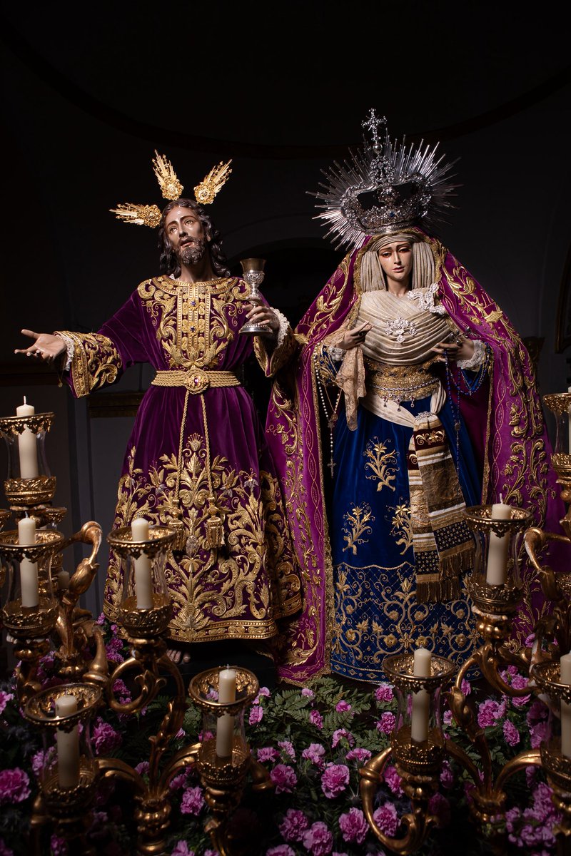 lacenademalaga's tweet photo. #ActualidadLaCena - El Señor de la Sagrada Cena y María Santísima de la Paz entronizados para el #TrasladoCena2026.

📸@j16photos 

#CofradíasMLG
#JSSagradaCena2026 https://t.co/2Jwk0jnYY7