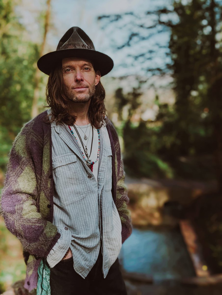 TheJPEGGallery ⌐◨-◨ tweet media