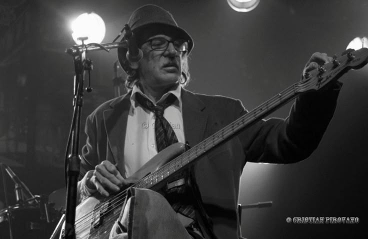 Constant Concept | Charly García tweet media