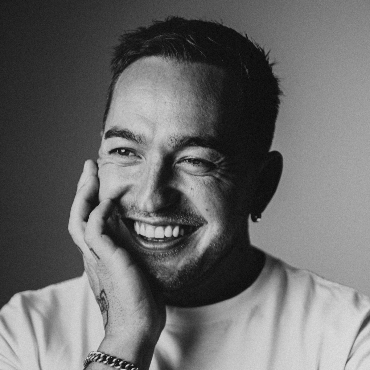 Select Musiek tweet media