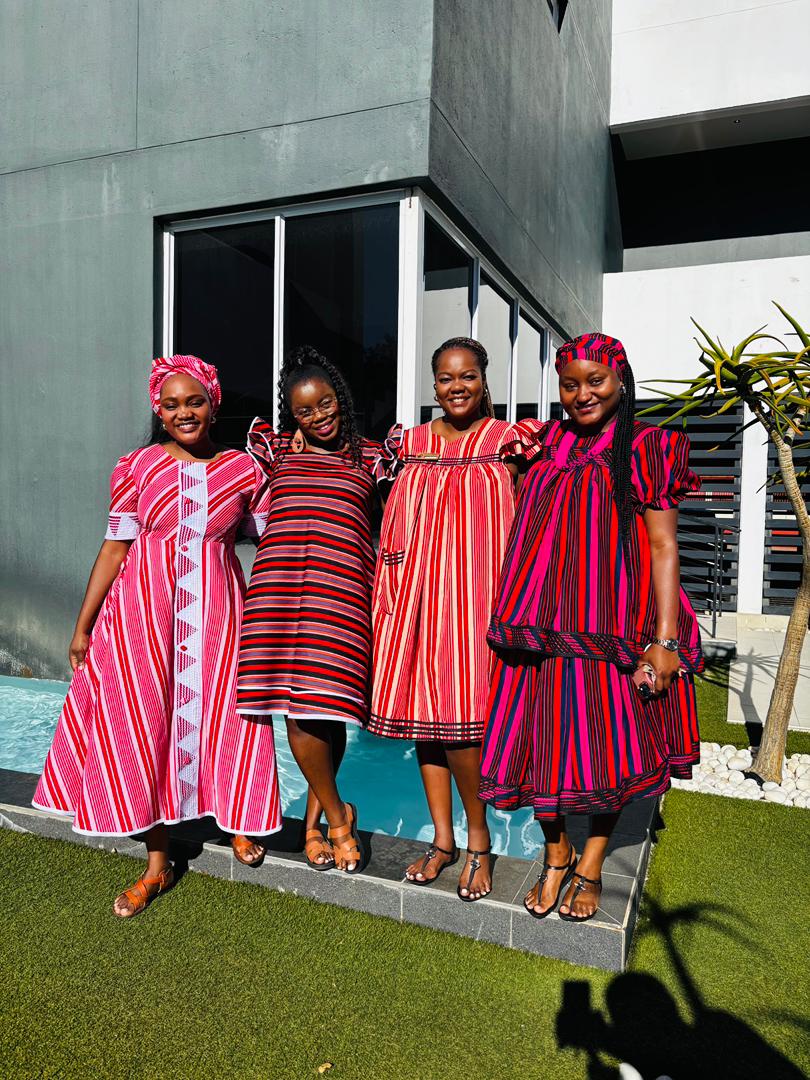 GondwanaLodges's tweet image. Celebrating Namibia’s birthday the best way we know. By honouring the cultures, traditions, and stories that make us who we are.
Different roots. One nation. Stronger together.
#Namibia #Diversity #StrongerTogether