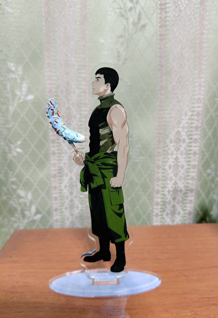 とりあえずﾁｮｺﾊﾞﾅﾅ持たせてみた🍌