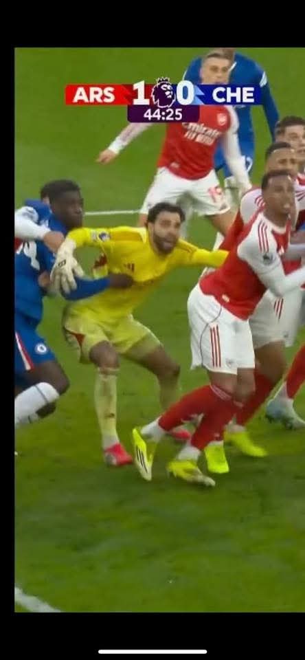 yellow boy tweet media