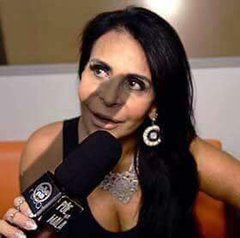 AR†POP tweet media