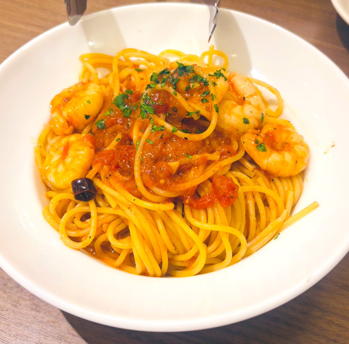 chamomille_06's tweet photo. 久しぶりに高校時代からの親友ちゃんとランチ♡
色々悩んでたから気晴らしになったしいっぱいおしゃべりできて楽しかった♪ https://t.co/gSXmIcyC4k