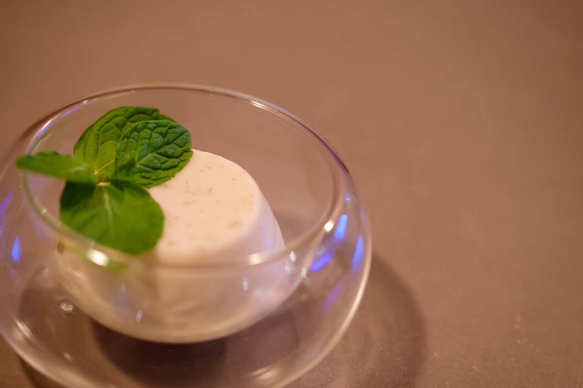 Dining 258 tweet media