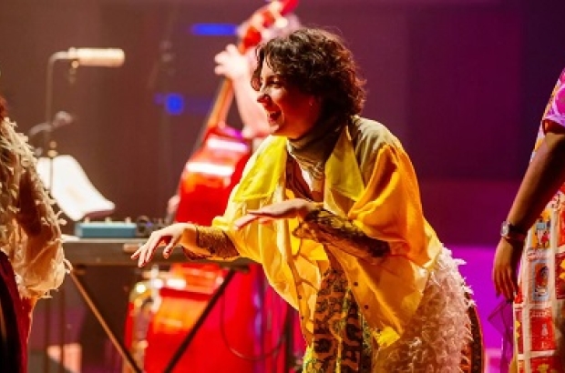 The Bulletin tweet media