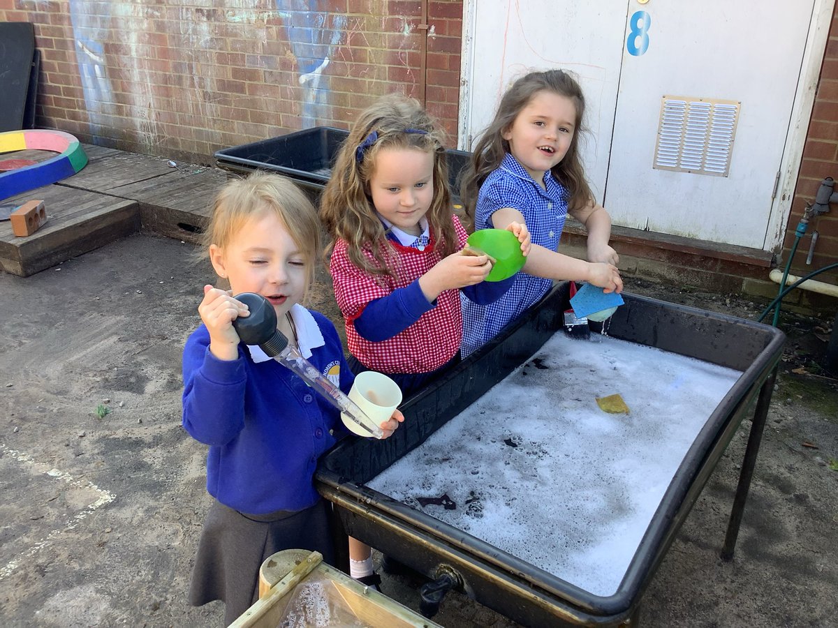 Hedgehogs-SAFontmell-Rec tweet media