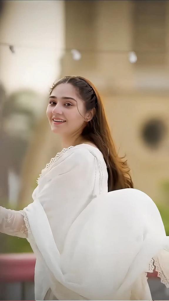 NabelaX02 tweet media