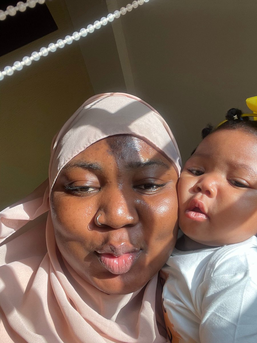 దlolaద tweet media