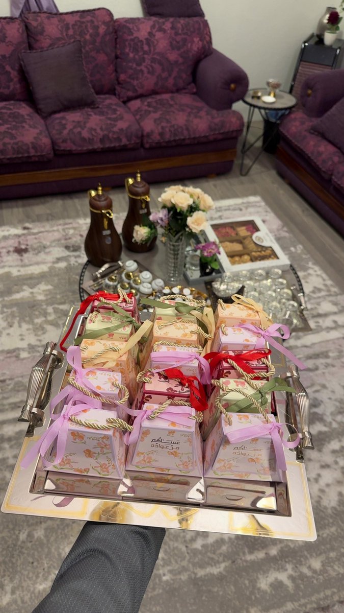 𝑁𝐹. tweet media