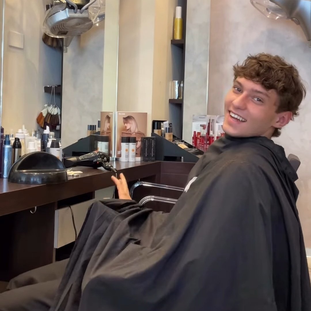 🐜🤙🏻 #K1MI tweet media