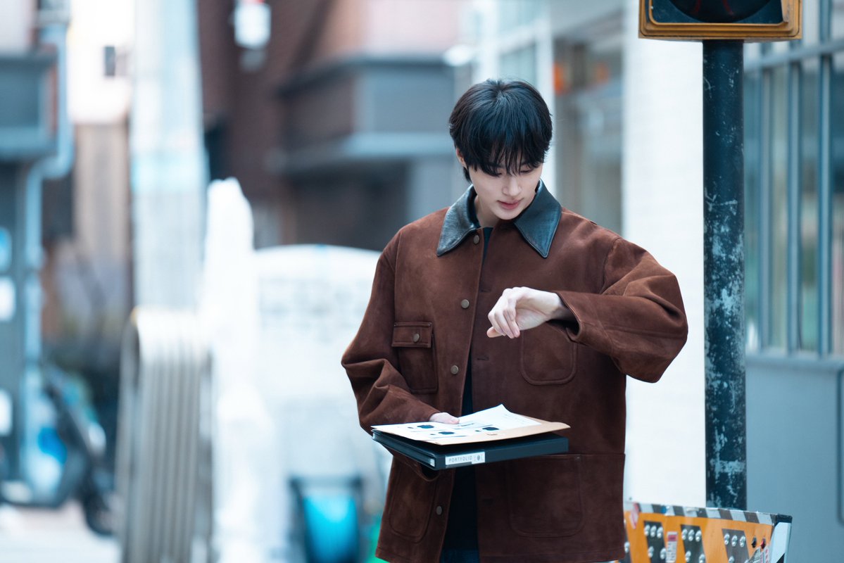 [📷]

𝗕𝗬𝗘𝗢𝗡 𝗪𝗢𝗢 𝗦𝗘𝗢𝗞
𝟮𝟬𝟮𝟲 𝟭𝟬𝘁𝗵 𝗔𝗡𝗡𝗜𝗩𝗘𝗥𝗦𝗔𝗥𝗬 𝗦𝗘𝗔𝗦𝗢𝗡'𝗦 𝗚𝗥𝗘𝗘𝗧𝗜𝗡𝗚𝗦 𝗕𝗘𝗛𝗜𝗡𝗗
: 𝗔 𝗡𝗲𝘄 𝗦𝘁𝗮𝗿𝘁

🔗🐶 weverse.io/byeonwooseok/m…

#변우석 #ByeonWooSeok
#바로엔터테인먼트 #VAROentertainment