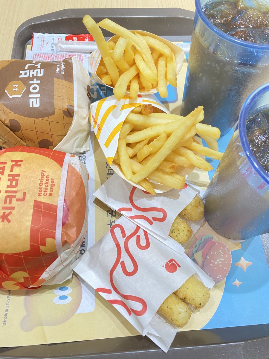 yojo_pilot tweet media