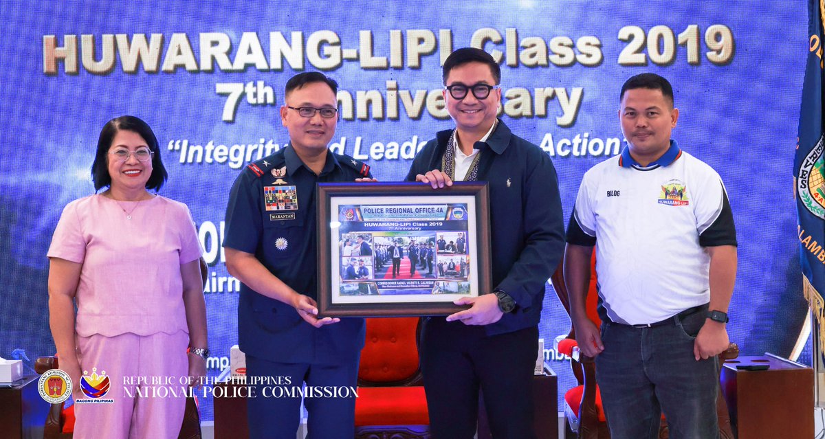 NAPOLCOM tweet media