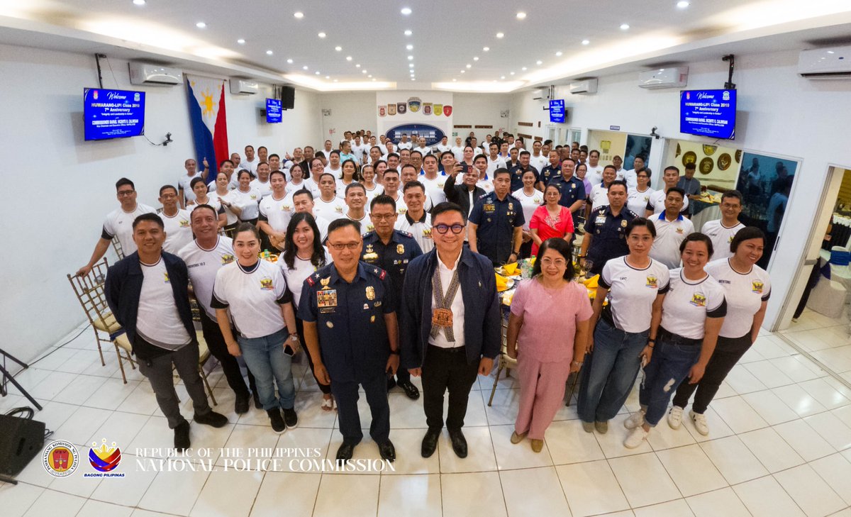 NAPOLCOM tweet media