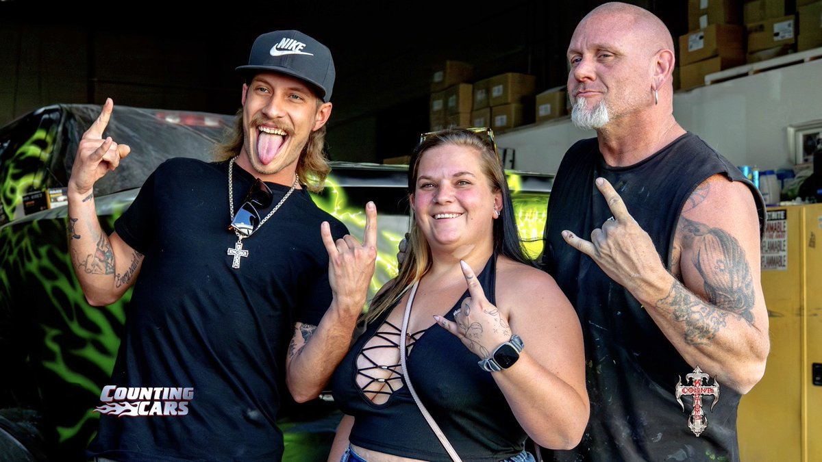 Count's Kustoms tweet media