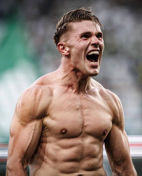 Abochie (Fan) 🧘🏽‍♂️ tweet media