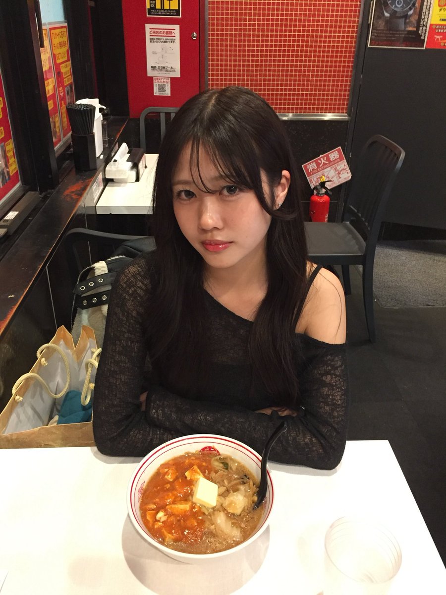 こないだ初めて中本行ったんだけどまだちょっと蒙古タンメンは早かった︎︎^_^