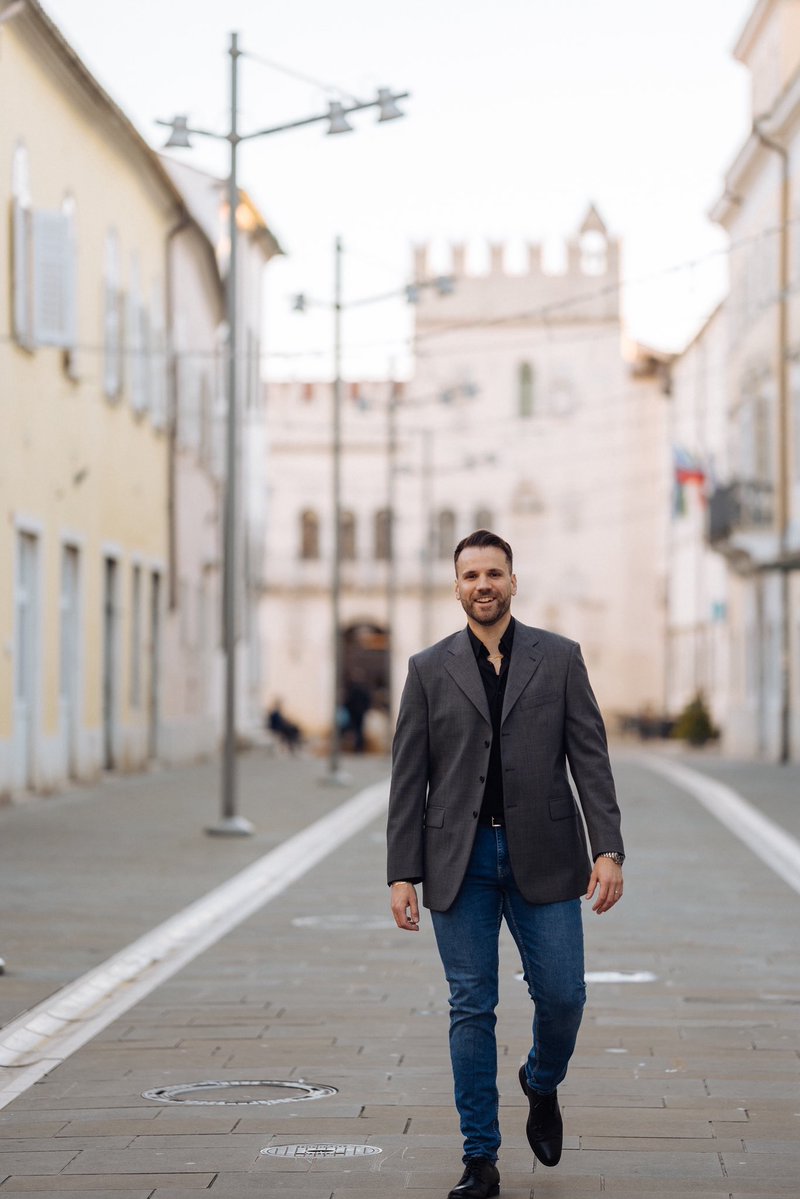 Jure Colja tweet media