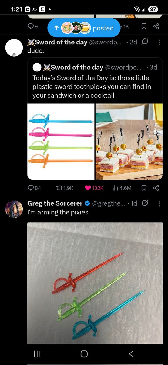 MTR The meme Hunter tweet media