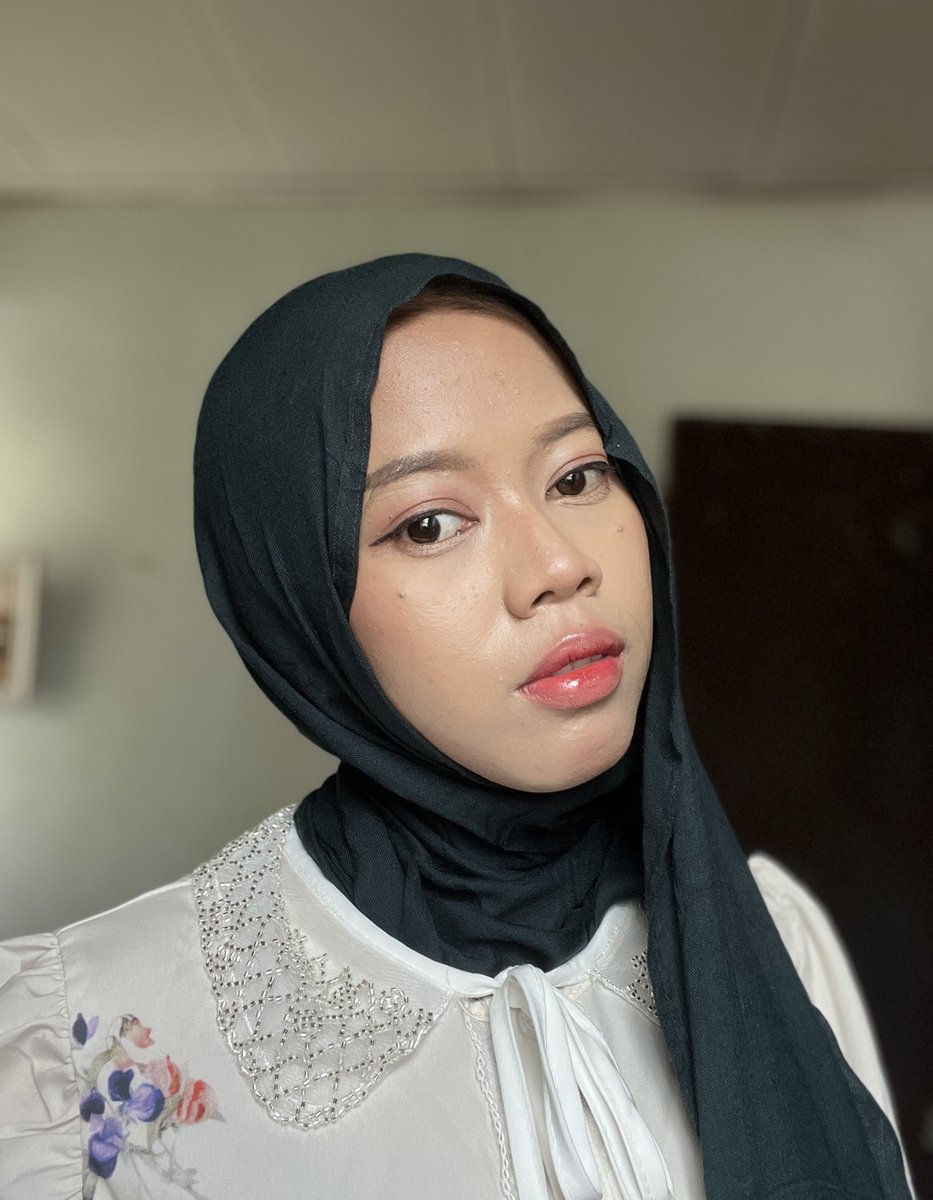 Riski Yuli Kartika tweet media